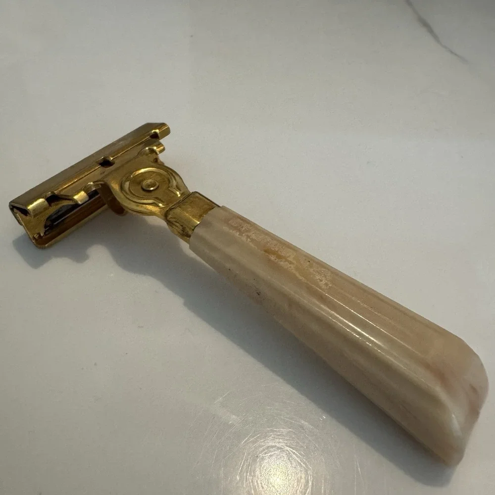 Vintage Eversharp Schick Injector Safety Razor Type G‎ Bakelite Handle USA 1940s